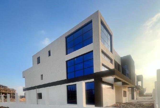 8285059 - Property Image 3