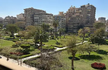 دوبلكس - 4 غرف نوم - 3 حمامات للبيع في شارع الشهيد  مصطفي رياض - المنطقة الأولى - مدينة نصر - القاهرة