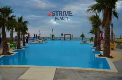 Chalet - 3 Bedrooms - 2 Bathrooms for sale in Lasirena Palm Beach - Al Ain Al Sokhna - Suez