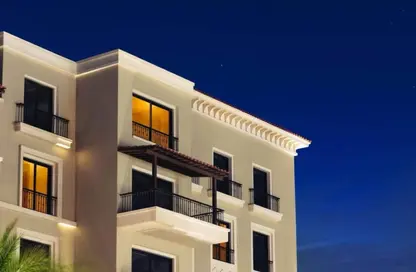 Apartment - 3 Bedrooms - 3 Bathrooms for sale in Village West - Sheikh Zayed Compounds - Sheikh Zayed City - Giza