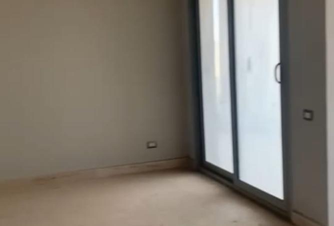 8405689 - Property Image 2