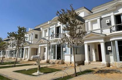 Townhouse - 4 Bedrooms - 4 Bathrooms for sale in Mountain View iCity - 5th Settlement Compounds - The 5th Settlement - New Cairo City - Cairo