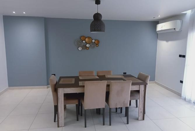 8153465 - Property Image 2
