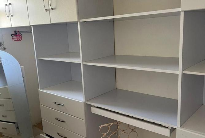 8004305 - Property Image 2