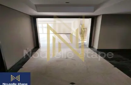 دوبلكس - 3 غرف نوم - 4 حمامات للايجار في نيو جيزة - طريق مصر اسكندرية الصحراوي - مدينة 6 أكتوبر - الجيزة
