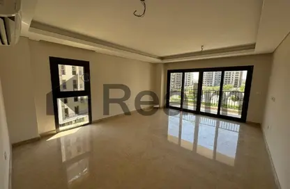 Apartment - 2 Bedrooms - 2 Bathrooms for sale in Park Side Residence - Zed Towers - Sheikh Zayed Compounds - Sheikh Zayed City - Giza