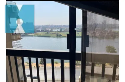 Half Floor - Studio - 3 Bathrooms for sale in Maadi - Hay El Maadi - Cairo