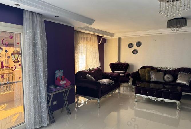 8160701 - Property Image 3