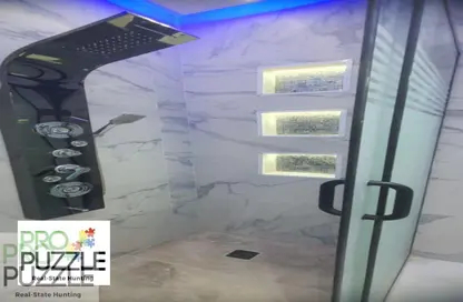 Apartment - 3 Bedrooms - 2 Bathrooms for sale in New Cairo Centre - North Teseen St. - The 5th Settlement - New Cairo City - Cairo