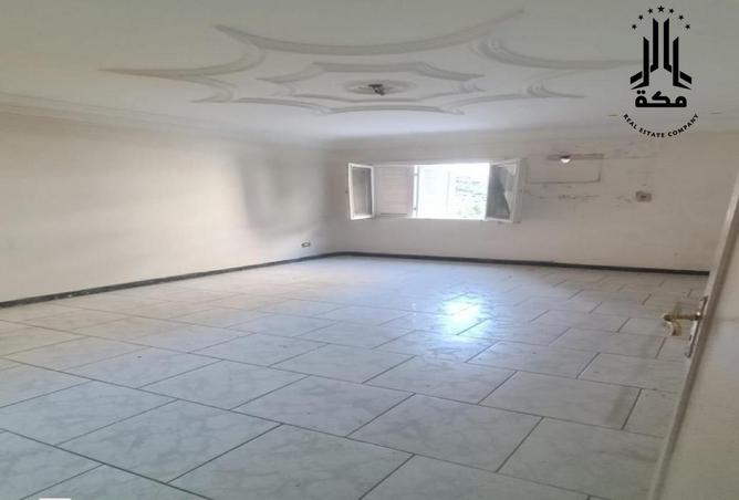 8520485 - Property Image 3