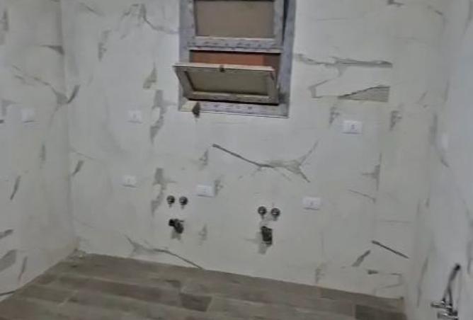 8229968 - Property Image 2