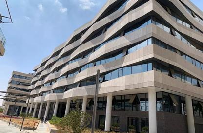 Office Space - Studio - 3 Bathrooms for rent in The Polygon - Sheikh Zayed Compounds - Sheikh Zayed City - Giza