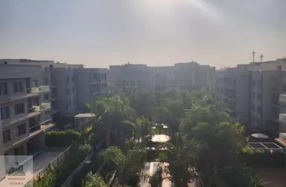 (بنتهاوس  (روف - 3 غرف نوم - 3 حمامات للبيع في جاليريا  مون فالى - المستثمرين الجنوبية - مدينة القاهرة الجديدة - القاهرة
