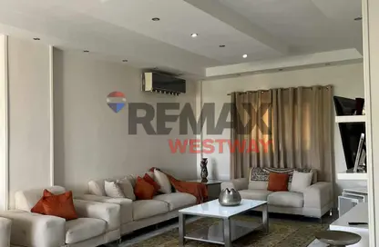 Apartment - 3 Bedrooms - 3 Bathrooms for rent in Al Khamayel city - Sheikh Zayed Compounds - Sheikh Zayed City - Giza