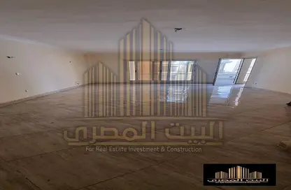 شقة - 3 غرف نوم - 2 حمامات للبيع في حى القرنفل - التجمع الخامس - مدينة القاهرة الجديدة - القاهرة