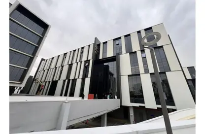 مساحات مكتبية - استوديو - 2 حمامات للبيع في هايد بارك - مدينة القاهرة الجديدة - القاهرة