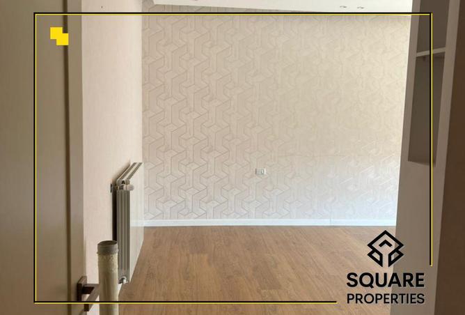 8095267 - Property Image 2