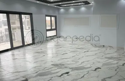 شقة - 3 غرف نوم - 3 حمامات للايجار في ايستاون - كمبوندات التجمع الخامس - التجمع الخامس - مدينة القاهرة الجديدة - القاهرة