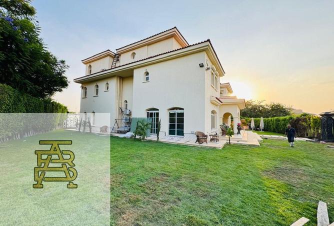 8327981 - Property Image 3