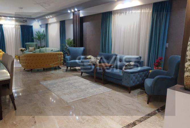 8259101 - Property Image 3