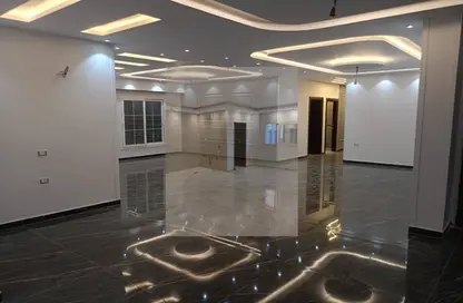 Apartment - 3 Bedrooms - 3 Bathrooms for rent in West Golf Extension - El Katameya Compounds - El Katameya - New Cairo City - Cairo