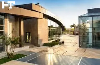 مساحات مكتبية - استوديو - 3 حمامات للبيع في ووك اوف كايرو - كمبوندات الشيخ زايد - الشيخ زايد - الجيزة