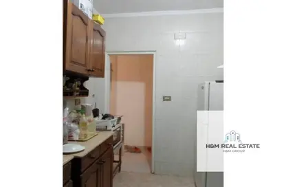 Apartment - 2 Bedrooms - 2 Bathrooms for sale in Hosny Othman St. - 8th Zone - Nasr City - Cairo