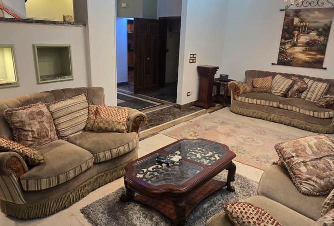 8373205 - Property Image 2