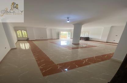Apartment - 3 Bedrooms - 2 Bathrooms for sale in Area A - Ganoob El Acadimia - New Cairo City - Cairo