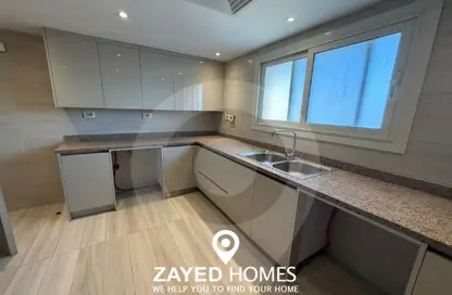 شقة - 2 غرف نوم - 3 حمامات للايجار في نيو جيزة - طريق مصر اسكندرية الصحراوي - مدينة 6 أكتوبر - الجيزة