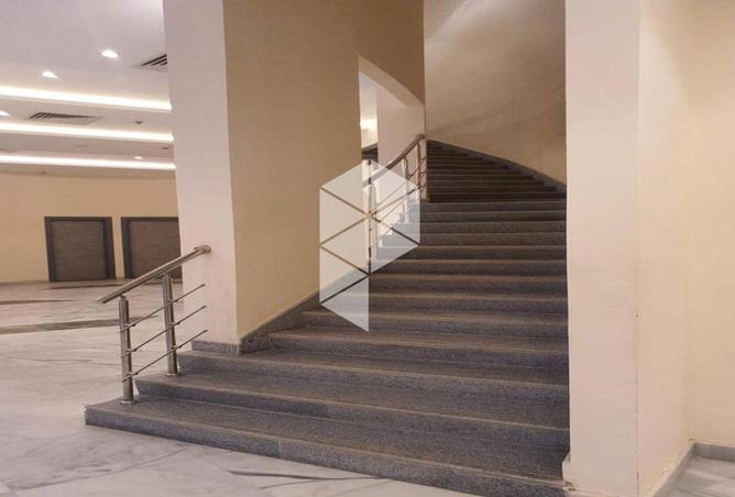 8054665 - Property Image 3