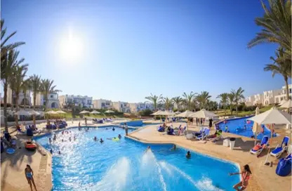 شاليه - 2 غرف نوم - 2 حمامات للبيع في كالي كوست - راس الحكمة - الساحل الشمالي