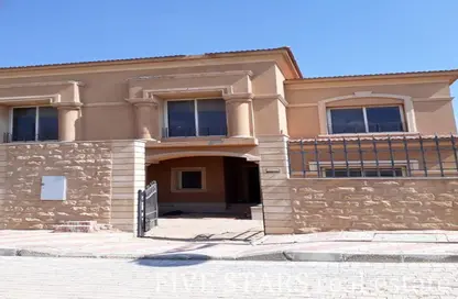 Twin House - 4 Bedrooms - 4 Bathrooms for sale in Royal Meadows - Sheikh Zayed Compounds - Sheikh Zayed City - Giza