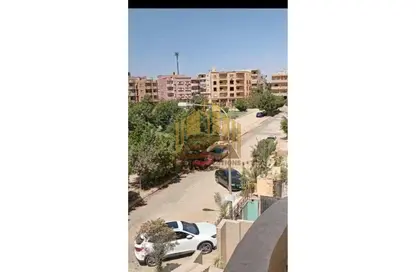 شقة - 3 غرف نوم - 2 حمامات للبيع في شارع الفنون - الحي التاسع - مدينة العبور - القليوبية