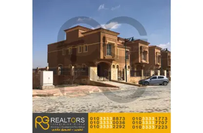 فيلا - 3 غرف نوم - 3 حمامات للبيع في يوتوبيا - كمبوندات 6 أكتوبر - مدينة 6 أكتوبر - الجيزة