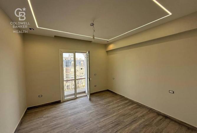 8404631 - Property Image 3