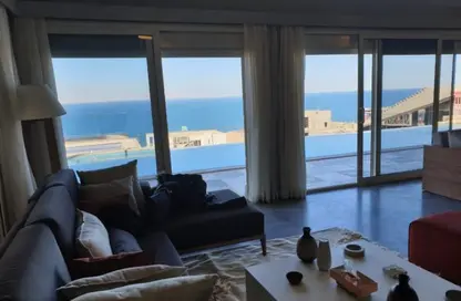 Chalet - 3 Bedrooms - 3 Bathrooms for sale in Al Ain Al Sokhna - Suez