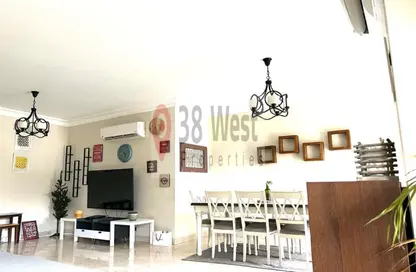 Apartment - 4 Bedrooms - 4 Bathrooms for rent in The Courtyards - Sheikh Zayed Compounds - Sheikh Zayed City - Giza