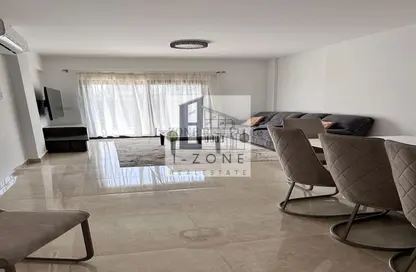 شقة - 2 غرف نوم - 2 حمامات للايجار في مون ريزيدنس - فيفث سكوير - التجمع الخامس - مدينة القاهرة الجديدة - القاهرة