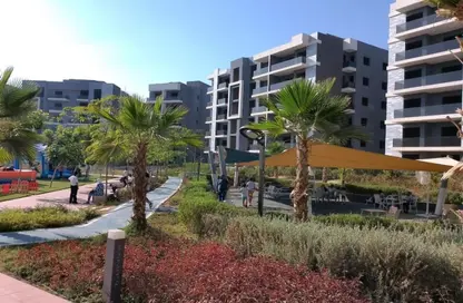 Apartment - 2 Bedrooms - 2 Bathrooms for sale in Sun Capital - Fayoum Desert road - 6 October City - Giza