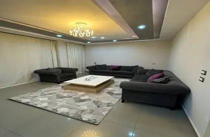 شقة - 2 غرف نوم - 2 حمامات للايجار في كارما ريزيدنس - الحي السادس عشر - الشيخ زايد - الجيزة