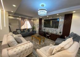شقة - 3 غرف نوم - 3 حمامات for للايجار in شارع أحمد عرابي - المهندسين - الجيزة