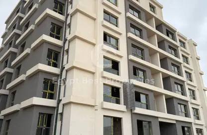 Apartment - 2 Bedrooms - 2 Bathrooms for sale in El Patio 7 - 5th Settlement Compounds - The 5th Settlement - New Cairo City - Cairo