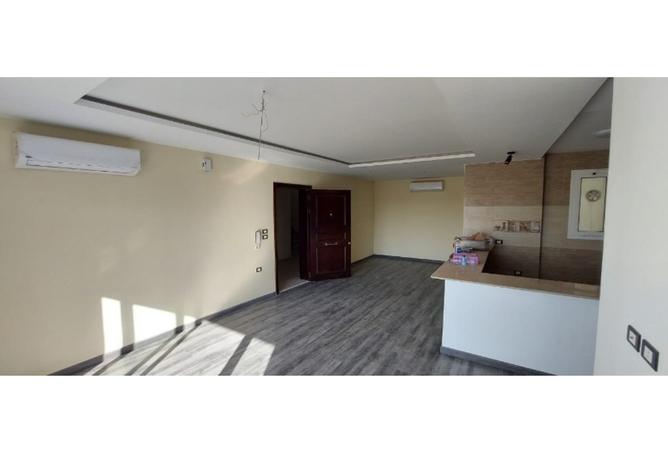 8521108 - Property Image 2