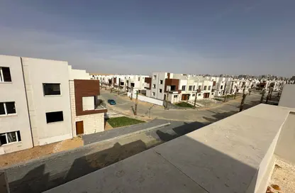 تاون هاوس - 5 غرف نوم - 4 حمامات للبيع في ازار 2 - كمبوندات التجمع الخامس - التجمع الخامس - مدينة القاهرة الجديدة - القاهرة