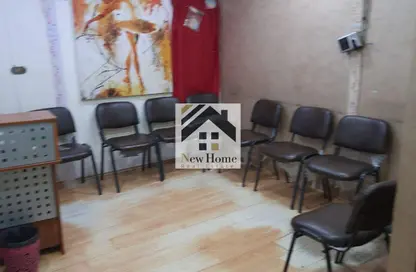 Apartment - 3 Bedrooms - 1 Bathroom for sale in Street 9 - Maadi - Hay El Maadi - Cairo
