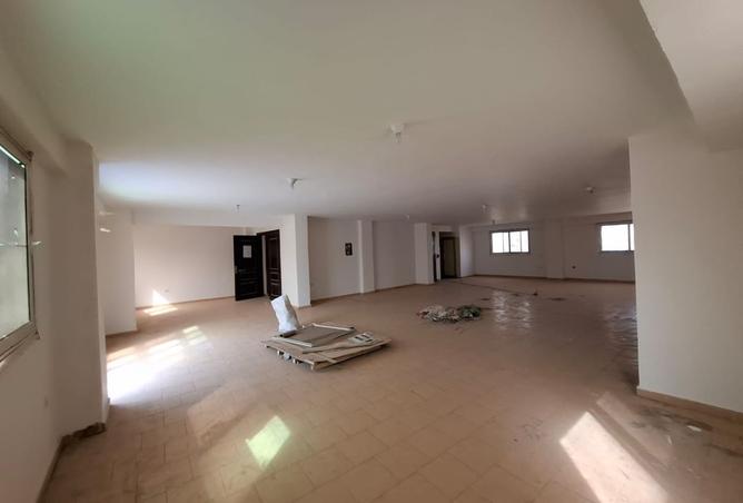 7863914 - Property Image 2