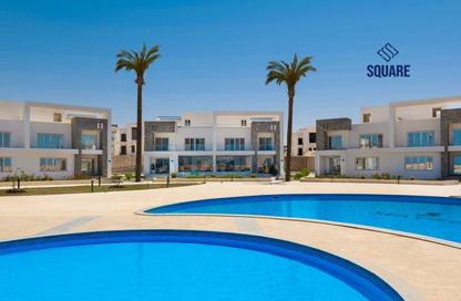 Chalet - 2 Bedrooms - 2 Bathrooms for sale in Sea View - Ras Al Hekma - North Coast