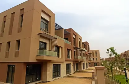 Apartment - 3 Bedrooms - 2 Bathrooms for sale in District 5 Residences - El Katameya Compounds - El Katameya - New Cairo City - Cairo