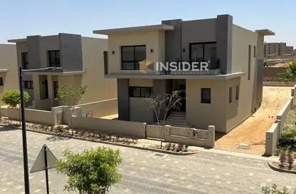 Villa - 6 Bedrooms - 7 Bathrooms for sale in Swan Lake Residence - 5th Settlement Compounds - The 5th Settlement - New Cairo City - Cairo